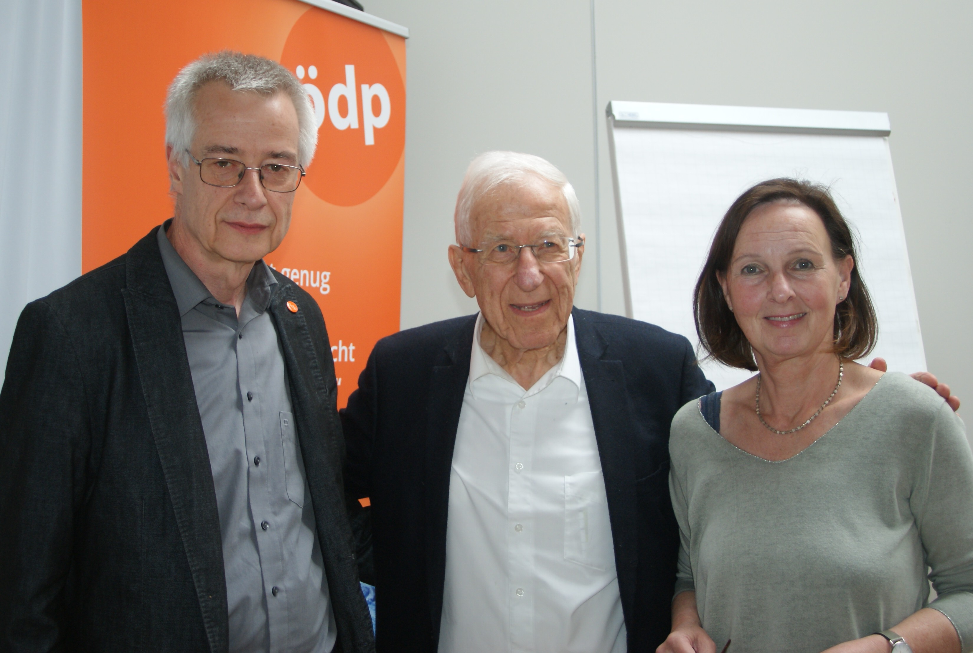 Franz Alt mit Karlheinz Kalb und Ulrike Schneider