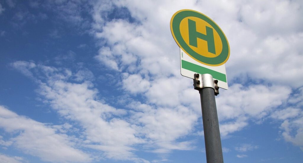 Bushaltestellenschild